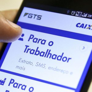 Trabalhadores poderão usar recursos do FGTS para comprar ações da Eletrobras