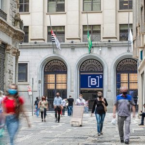 IF Hoje: Mercado ajusta posições depois de decisões de juros nos EUA e no Brasil