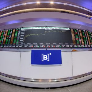 O melhor está por vir? Santander prevê Ibovespa a 160 mil pontos em 2024
