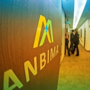 Mercado de capitais no Brasil recua 28% em 2023 até setembro, diz Anbima