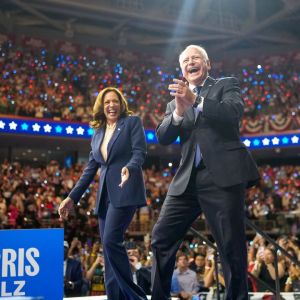 Kamala Harris e seu candidato a vice-presidente, Tim Walz. Foto: Reprodução / Instagram @timwalz