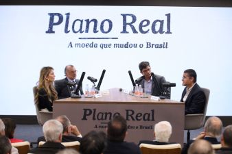 Mariana Dreux, Gustavo Franco, Renato Jakitas e Mário Mesquita. Foto: Bufalos