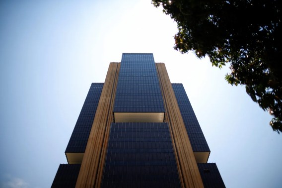 Foto de edifício sede do Banco Central em Brasília, em matéria que discute o cenário de dominância fiscal no Brasil e o que é