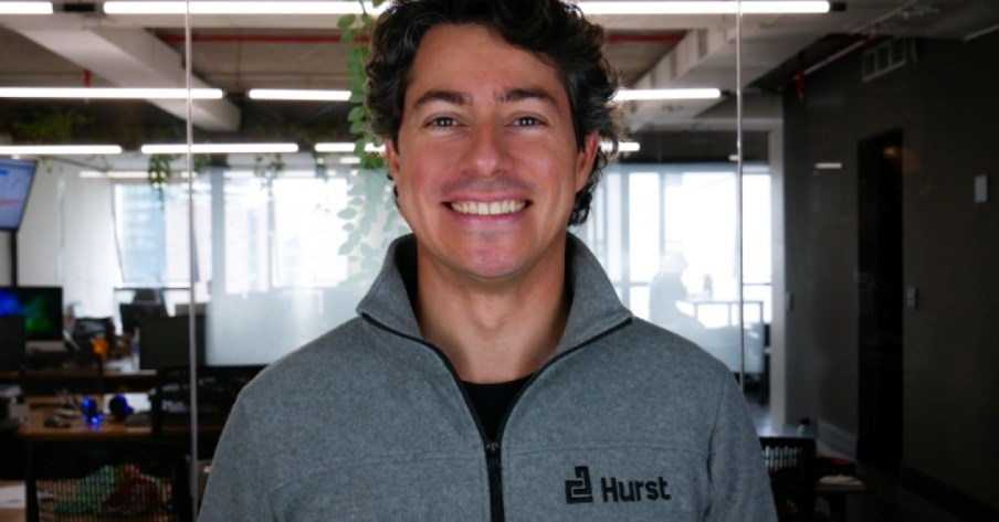 Hurst lança investimento alternativo com renda de 19% em dólar e cashback de Imposto de Renda